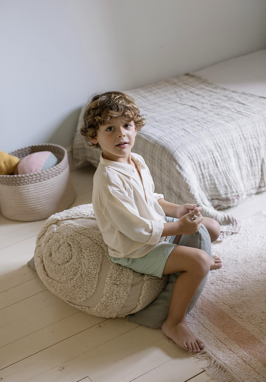 картинка Подушка-пуф Мистер Улитка 35*95*45