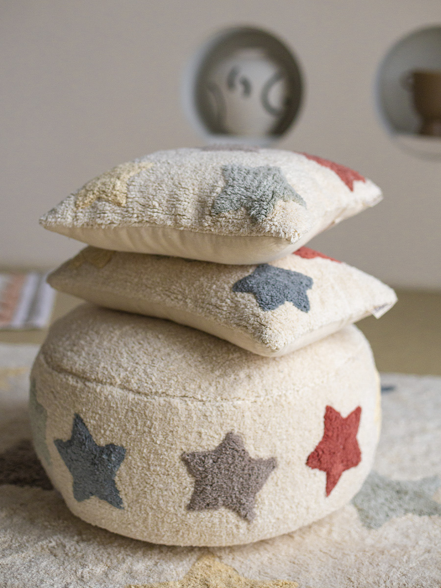 картинка Подушка-пуф Stars Lillaland 50х30