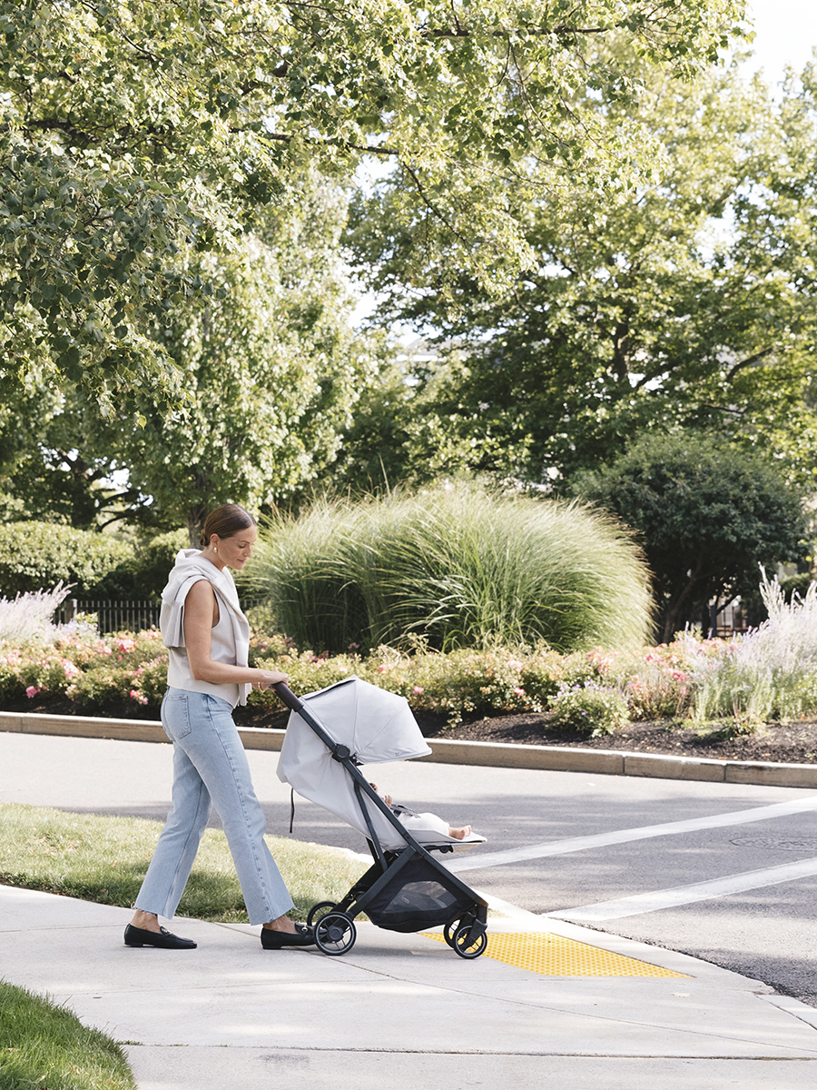 картинка Коляска прогулочная UPPAbaby MINU V3 SAVANNAH