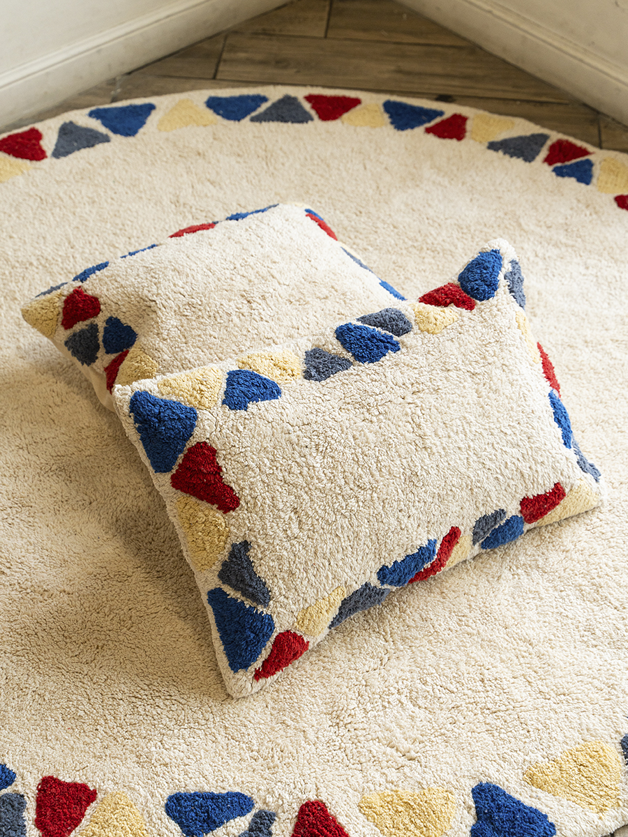 картинка Подушка декоративная Lillaland Геометрия красно-синий 40*40